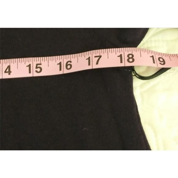 Vera Wang Sweater Women's Sz M Navy Blue Embellished Knit Long Sleeve Pullover - Picture 6 of 12